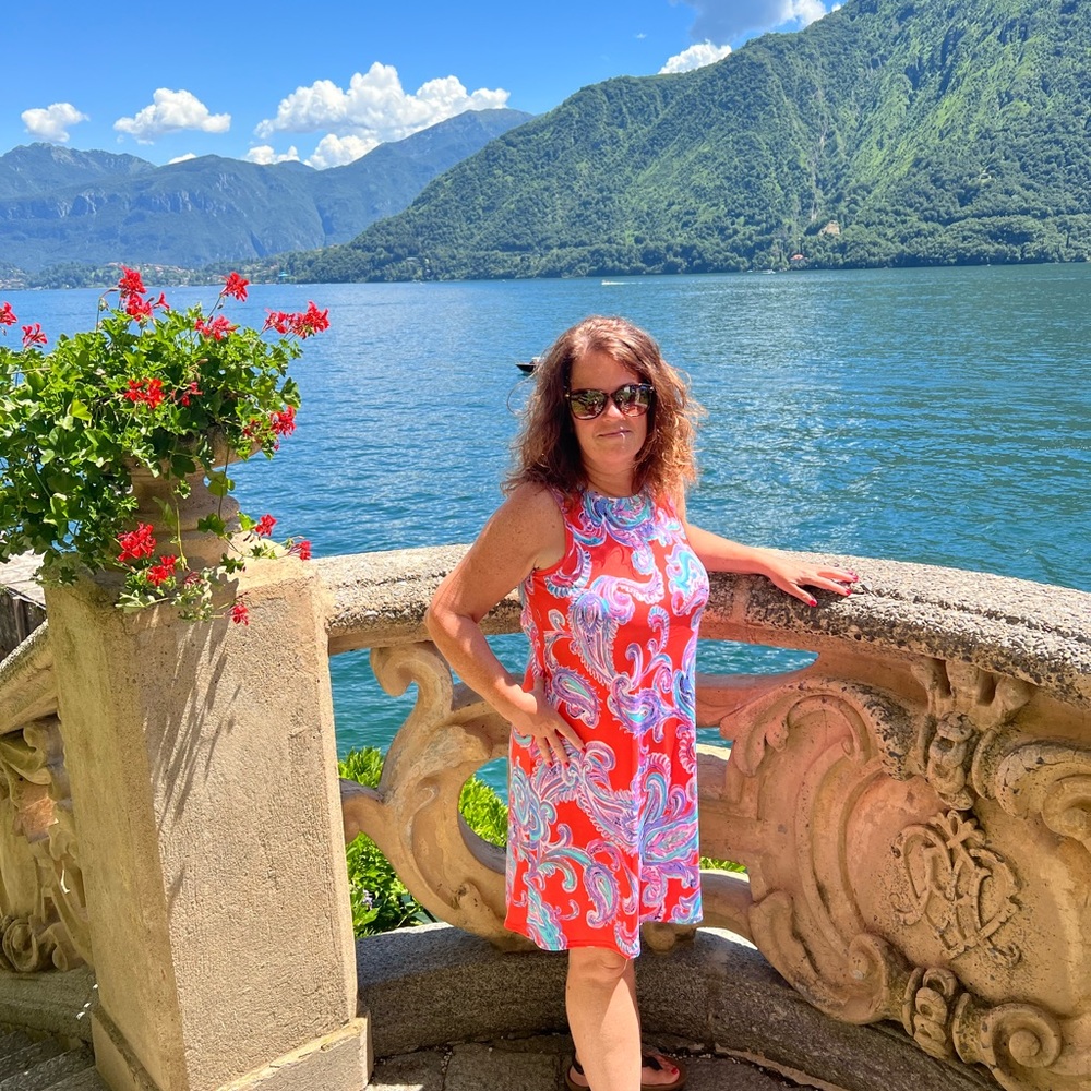 Meet your Posher, Teresa